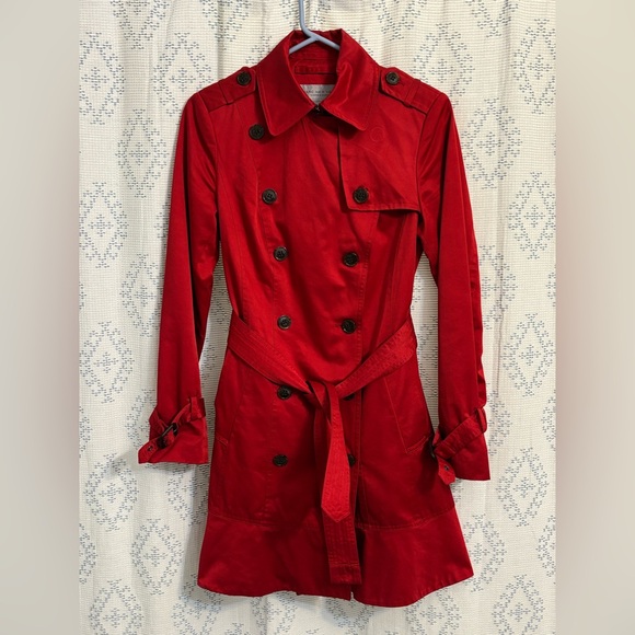 Make Me an Offer 😊 - GUC - Lovely Rain Trench - Picture 2 of 14